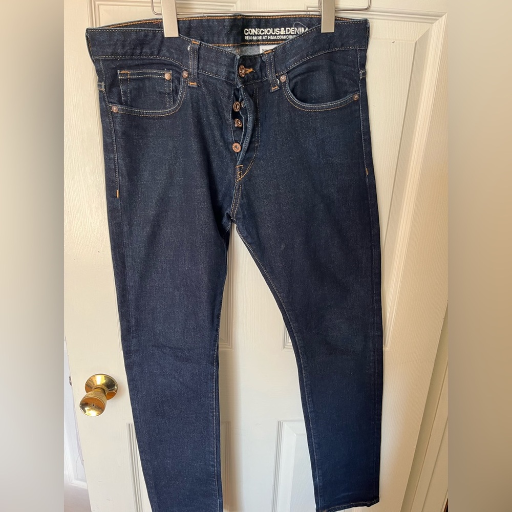 H&M Jeans. Dark Blue. Size 32x32
